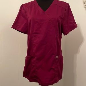 Cherokee scrub top